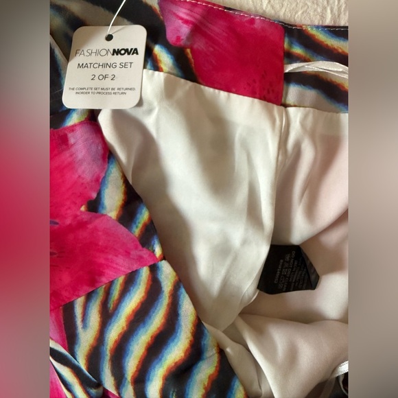 Fashion Nova Vibrant Pink Floral Zebra 2 Piece Set - Picture 4 of 11